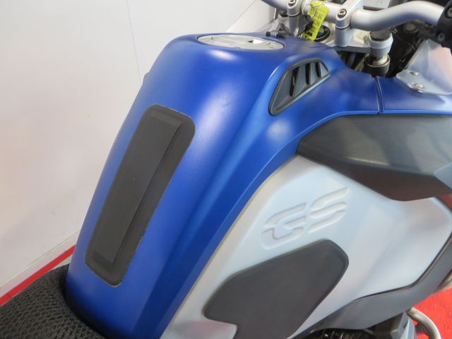 bmw - r-1200-gs-adventure