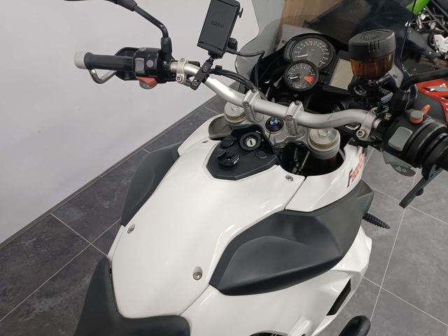 bmw - f-800-gs