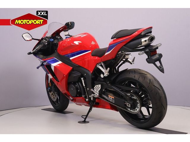 honda - cbr-600-rr