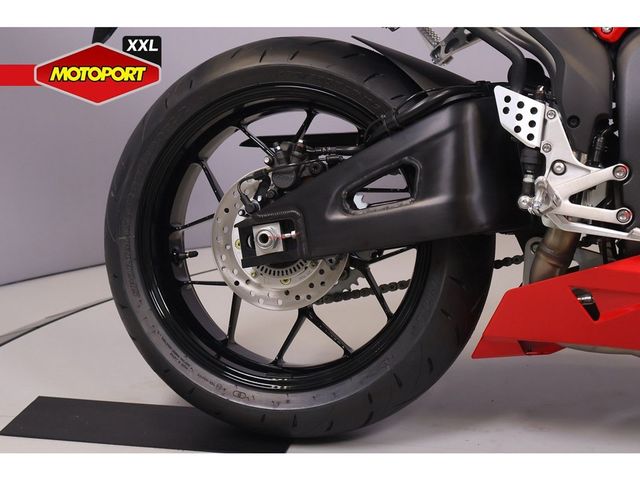 honda - cbr-600-rr
