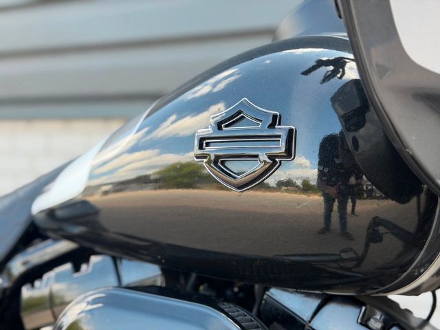 harley-davidson - road-glide-custom-fltrx
