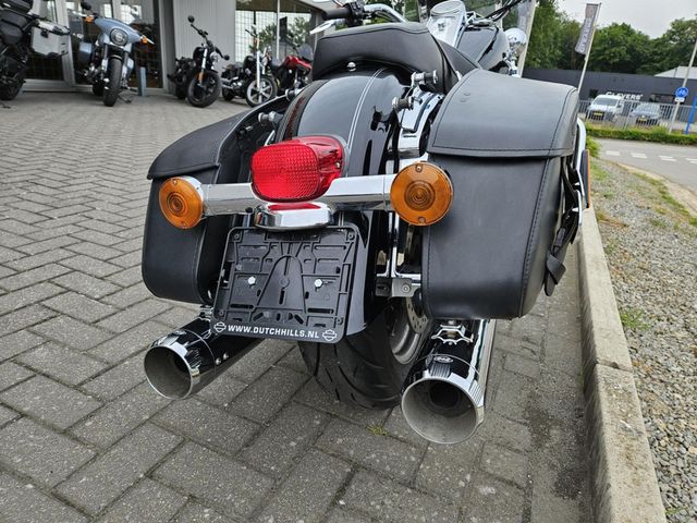 harley-davidson - road-king-classic-flhrc