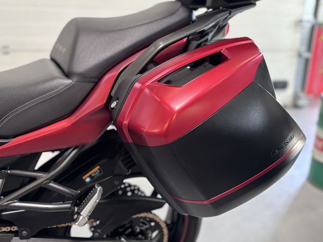 kawasaki - versys-1000-se-grand-tourer