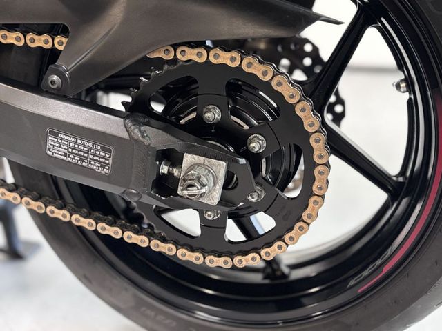 kawasaki - versys-1000-se-grand-tourer