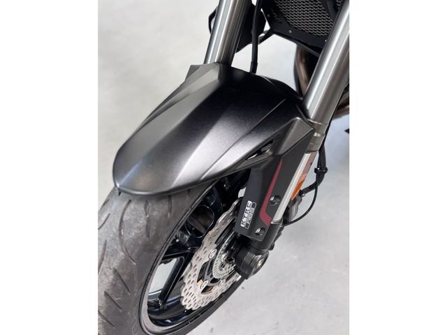 kawasaki - versys-1000-se-grand-tourer