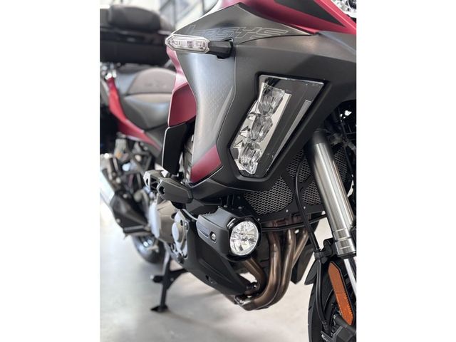 kawasaki - versys-1000-se-grand-tourer