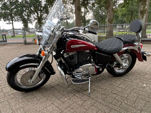 honda - vt-1100-c3-aero