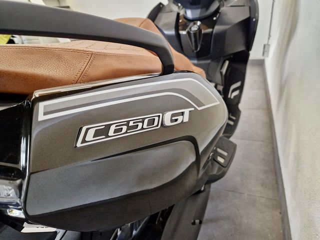 bmw - c-650-gt