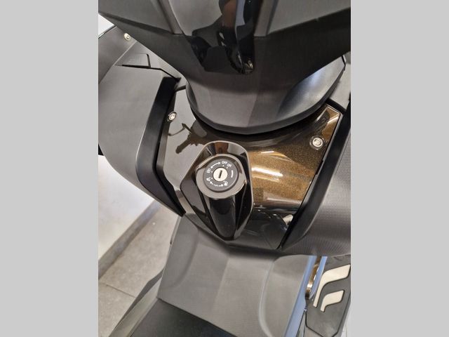 bmw - c-650-gt