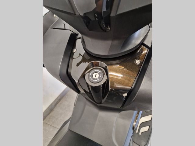 bmw - c-650-gt
