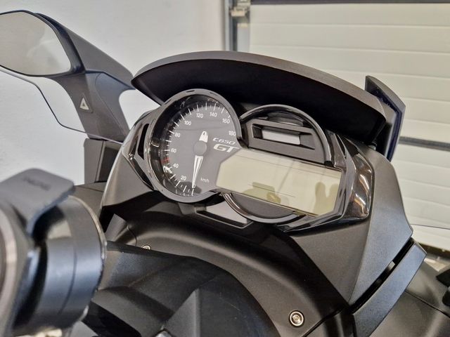 bmw - c-650-gt
