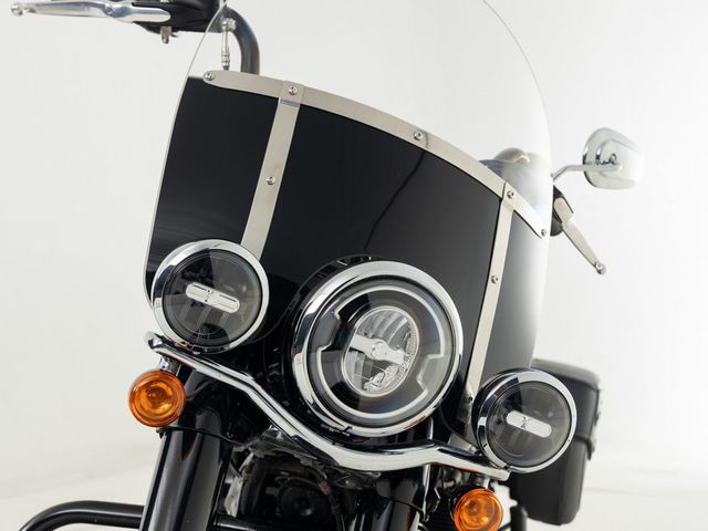 harley-davidson - heritage-softail-classic-114-flhcs