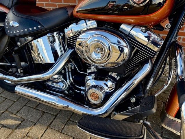 harley-davidson - heritage-softail-classic-flstc