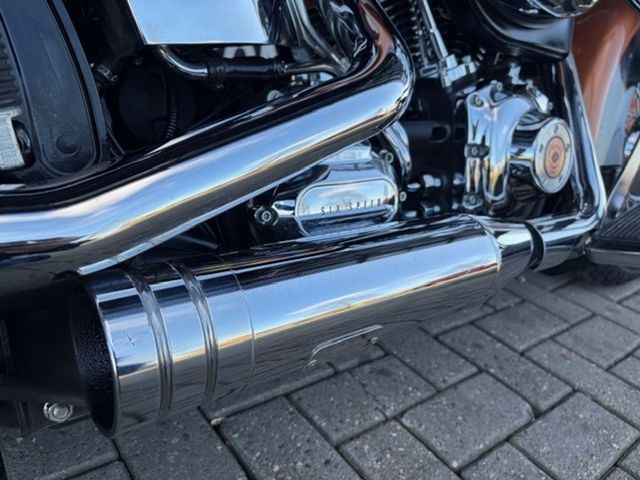 harley-davidson - heritage-softail-classic-flstc