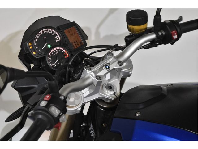 bmw - f-800-r