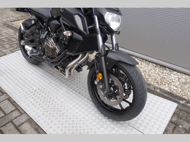 yamaha - mt-07-abs