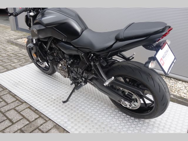 yamaha - mt-07-abs
