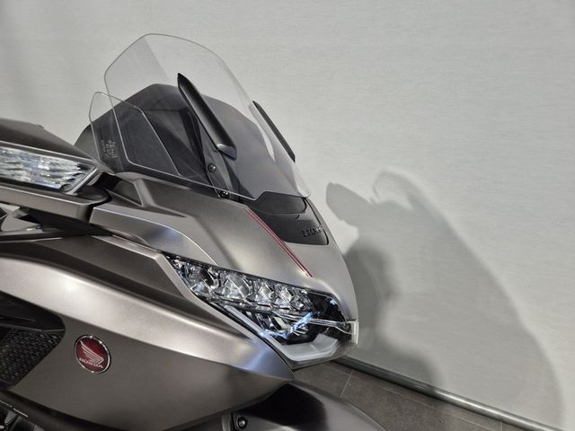 honda - gl-1800-goldwing-f6b