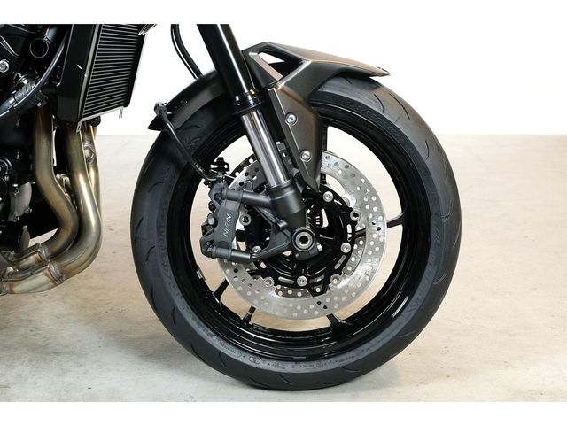 kawasaki - z900-performance