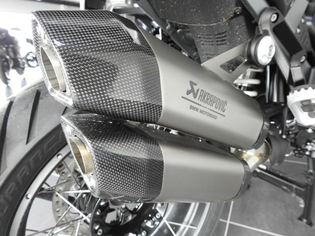 bmw - r-1300-gs-adventure