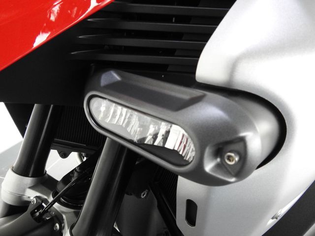 bmw - r-1300-gs-adventure