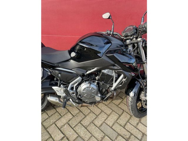 kawasaki - z650-abs