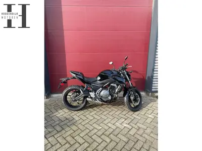 KAWASAKI Z650 – foto 3
