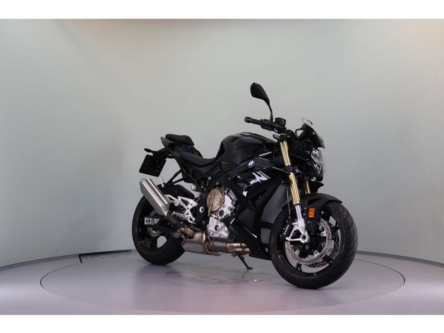 bmw - s-1000-r
