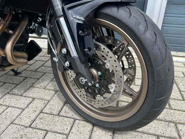 cfmoto - 700-mt