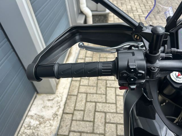 cfmoto - 700-mt