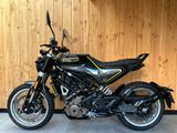 HUSQVARNA SVARTPILEN 401