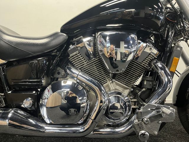 honda - vtx-1800