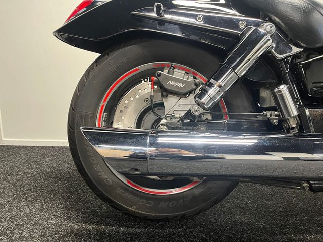 honda - vtx-1800