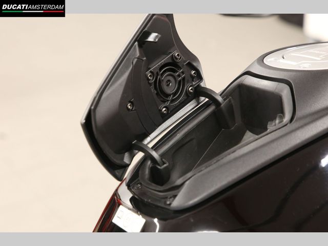 ducati - multistrada-v4-s