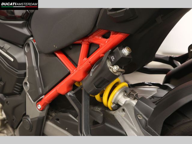 ducati - multistrada-v4-s