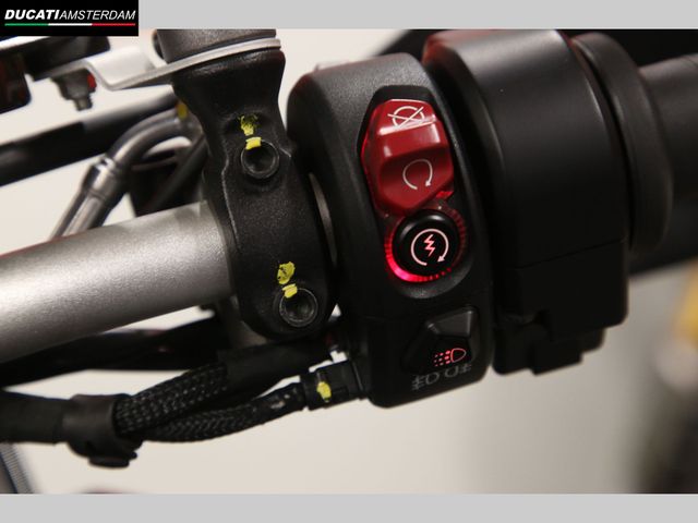 ducati - multistrada-v4-s
