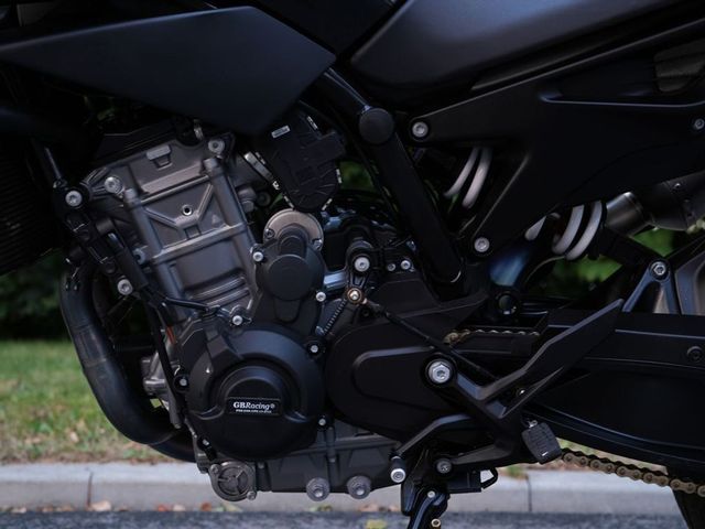 ktm - 890-duke-l