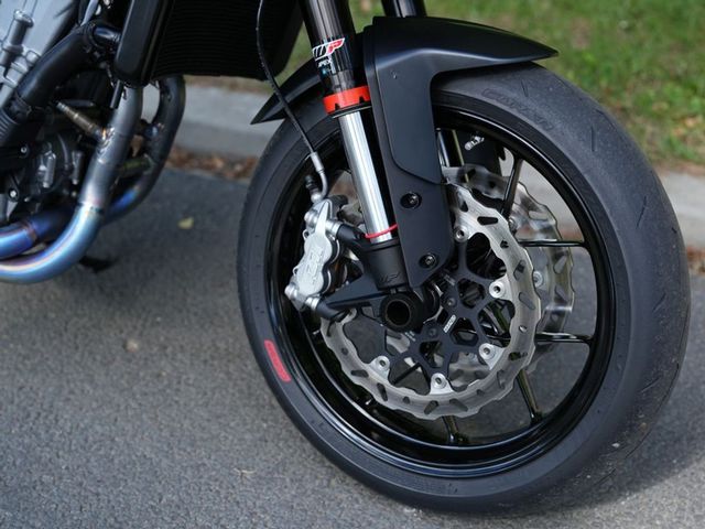 ktm - 890-duke-l