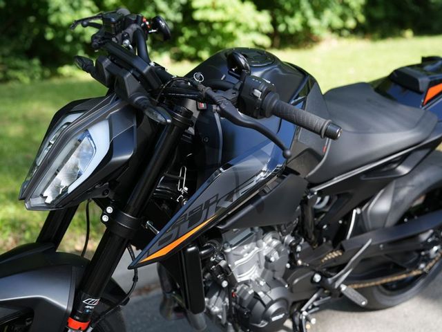 ktm - 890-duke-l