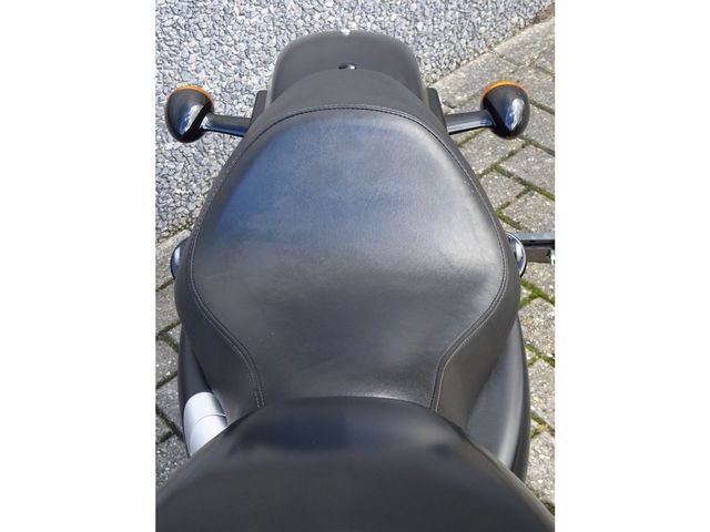 harley-davidson - iron-883
