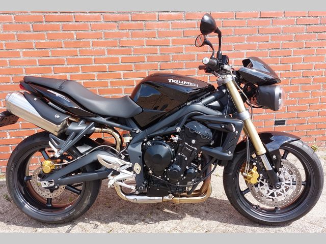 triumph - street-triple-675