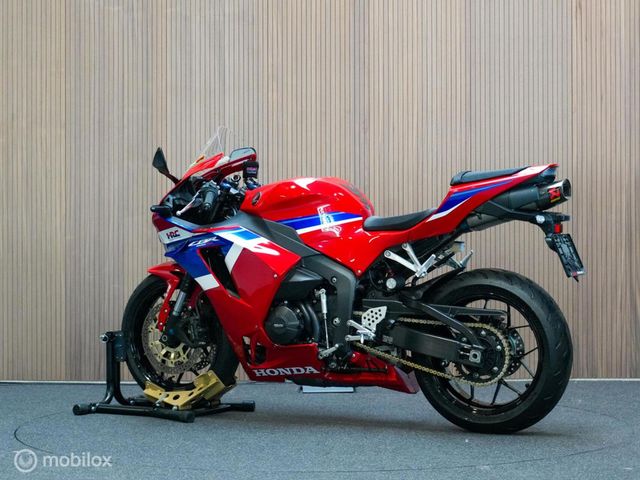 honda - cbr-600-rr-c-abs
