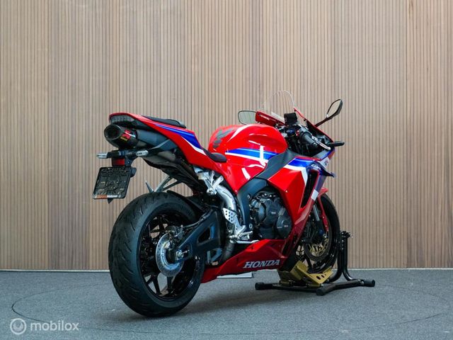 honda - cbr-600-rr-c-abs