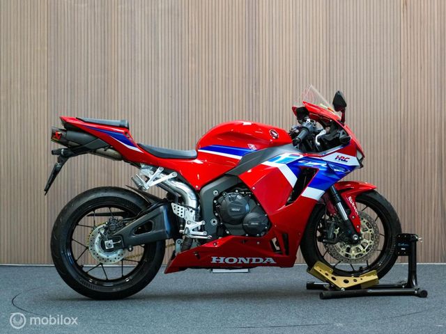 honda - cbr-600-rr-c-abs