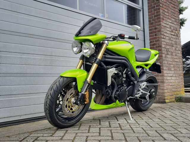 triumph - speed-triple