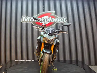 KAWASAKI Z900 SE PERFORMANCE – foto 3