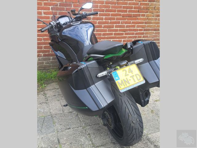 kawasaki - ninja-1000sx