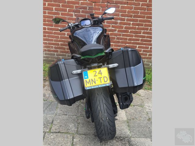 kawasaki - ninja-1000sx