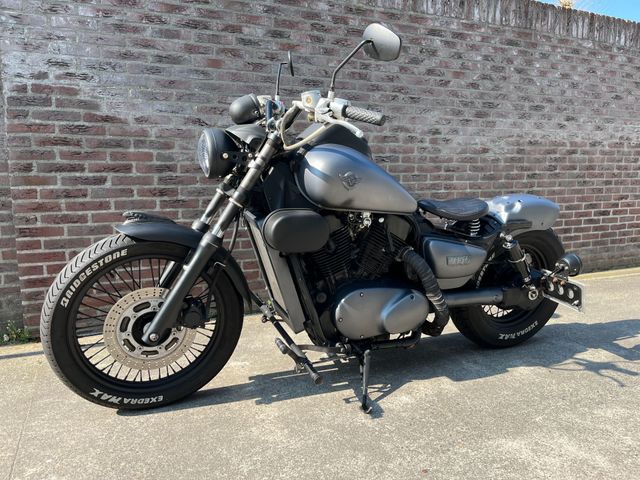 kawasaki - vn-1500-classic