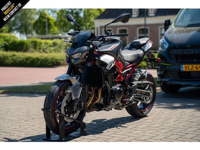kawasaki - z900